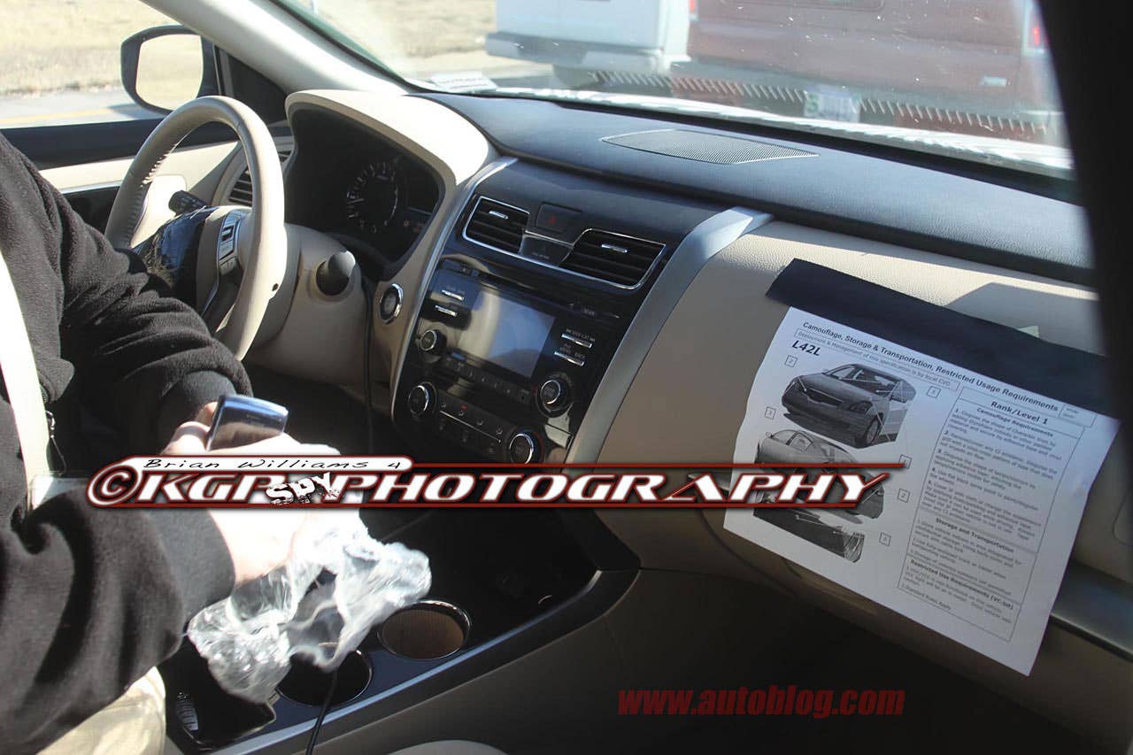 2013 Nissan Altima Spy Shots interior