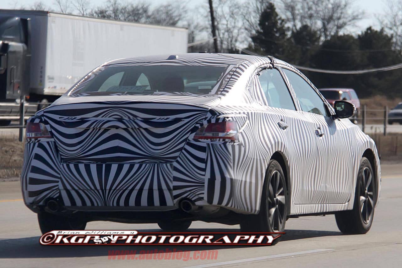2013 Nissan Altima Spy Shots rear 3/4