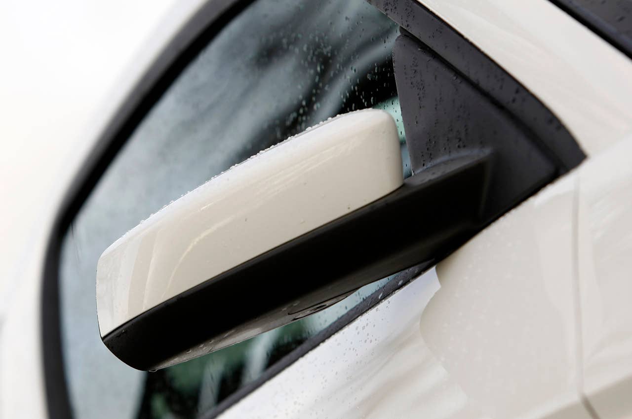 2013 Ford Mustang GT side mirror