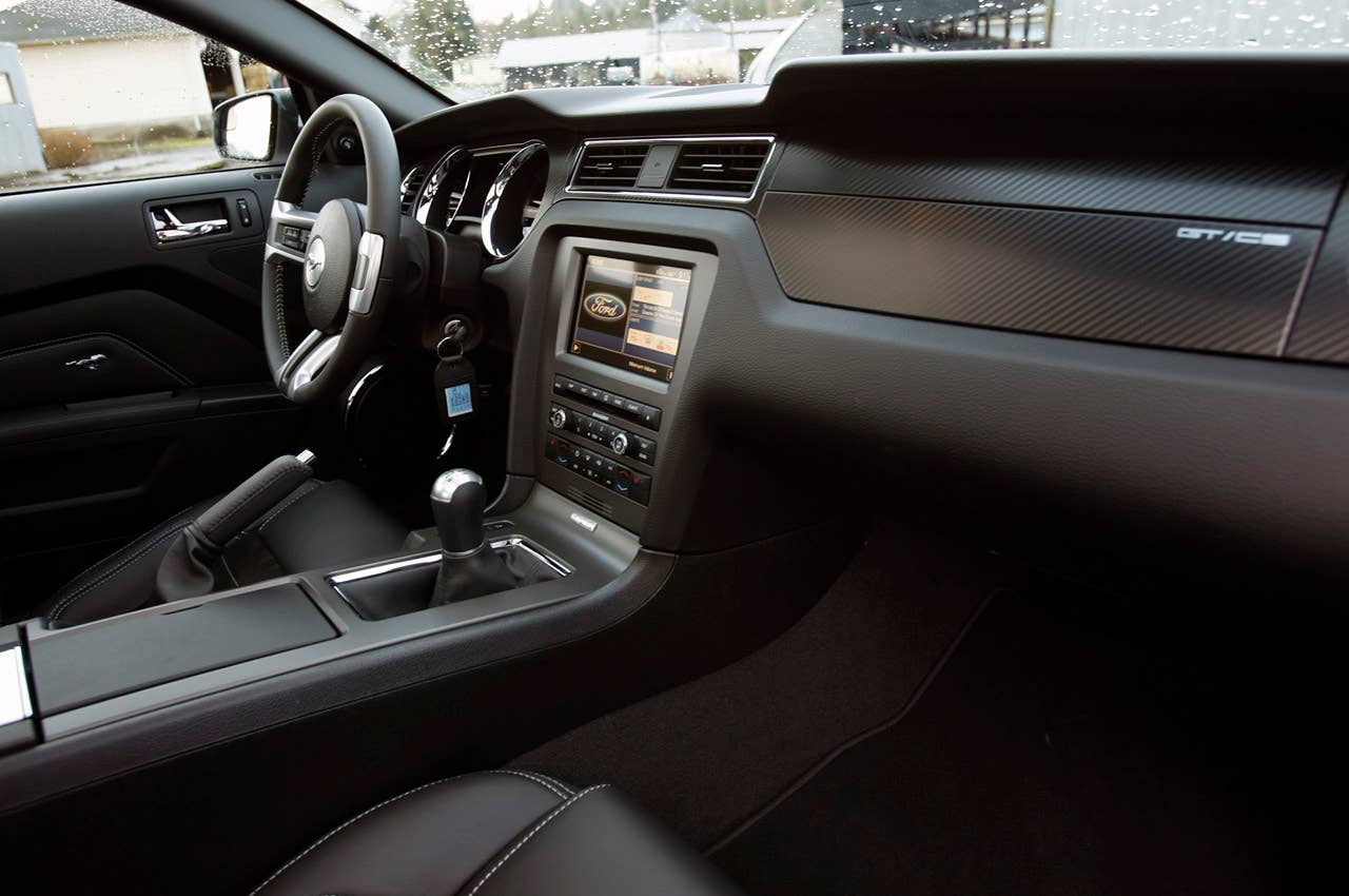 2013 Ford Mustang GT interior
