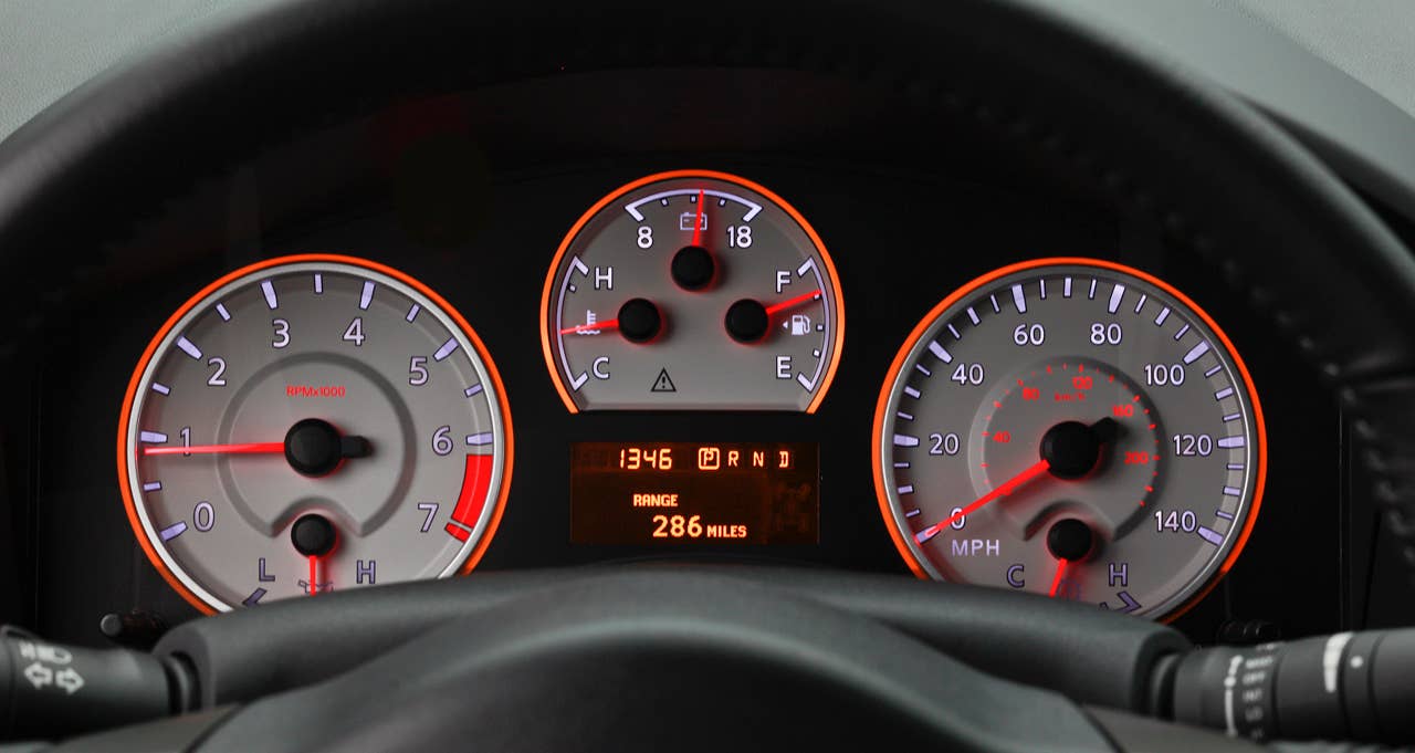 2012 Nissan Titan Appearance Package gauges
