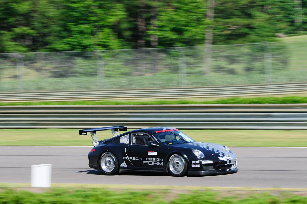 2011 Porsche 911 GT3 Cup on track