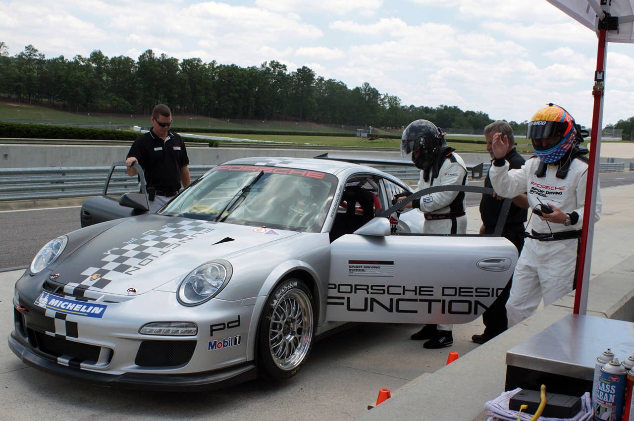 2011 Porsche 911 GT3 Cup front 3/4 view