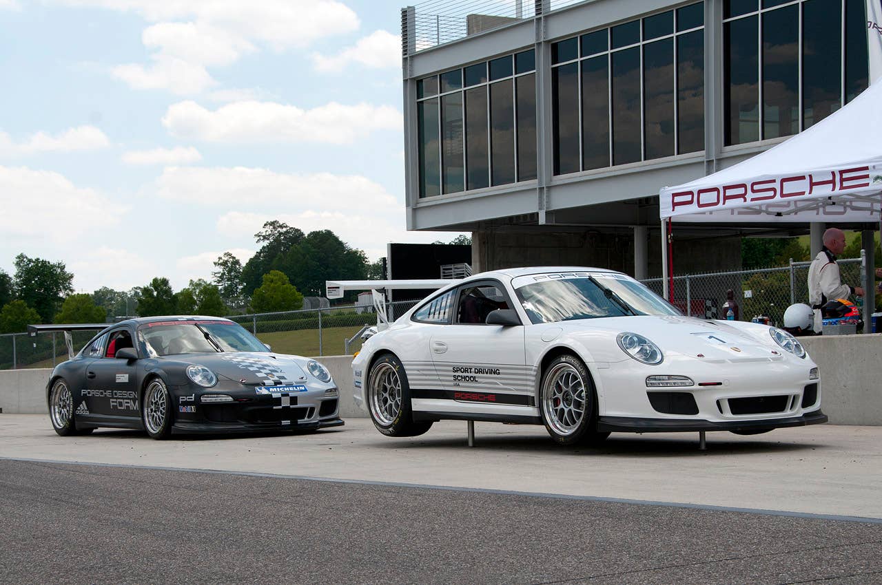 2011 Porsche 911 GT3 Cup front 3/4 view