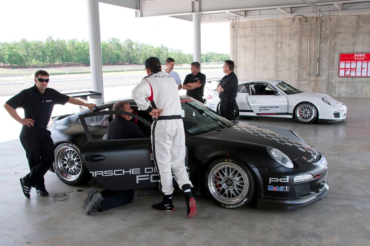 2011 Porsche 911 GT3 Cup front 3/4 view
