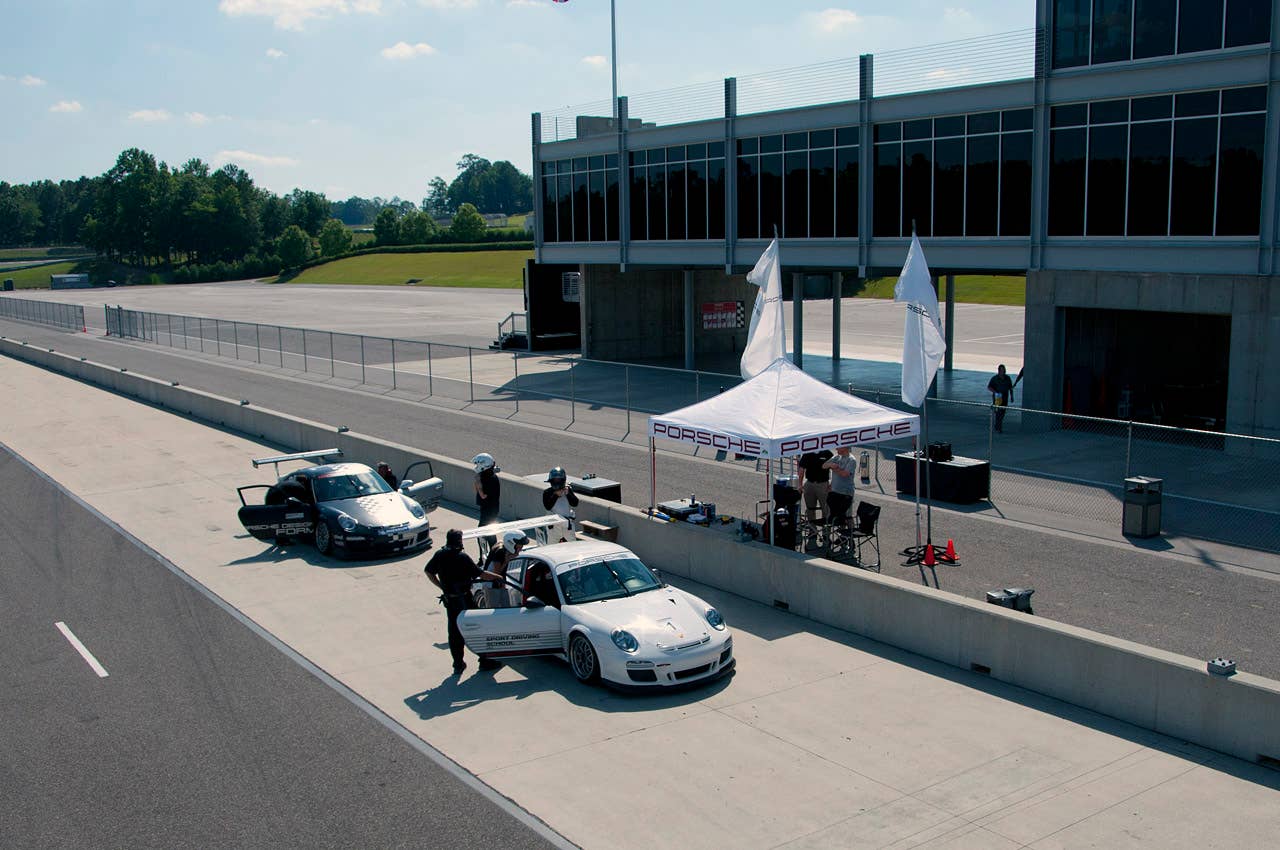 2011 Porsche 911 GT3 Cup front 3/4 view