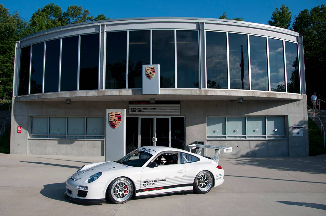 2011 Porsche 911 GT3 Cup front 3/4 view