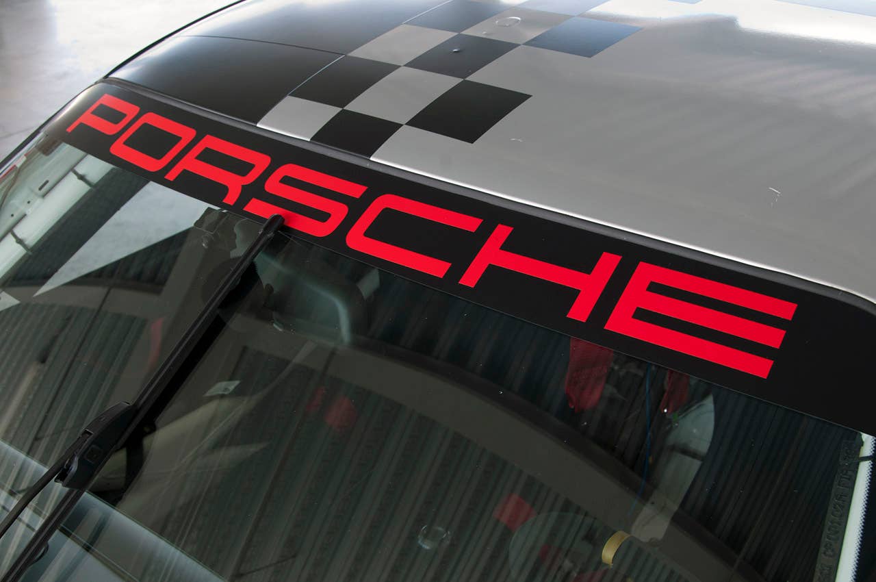 2011 Porsche 911 GT3 Cup windshield banner