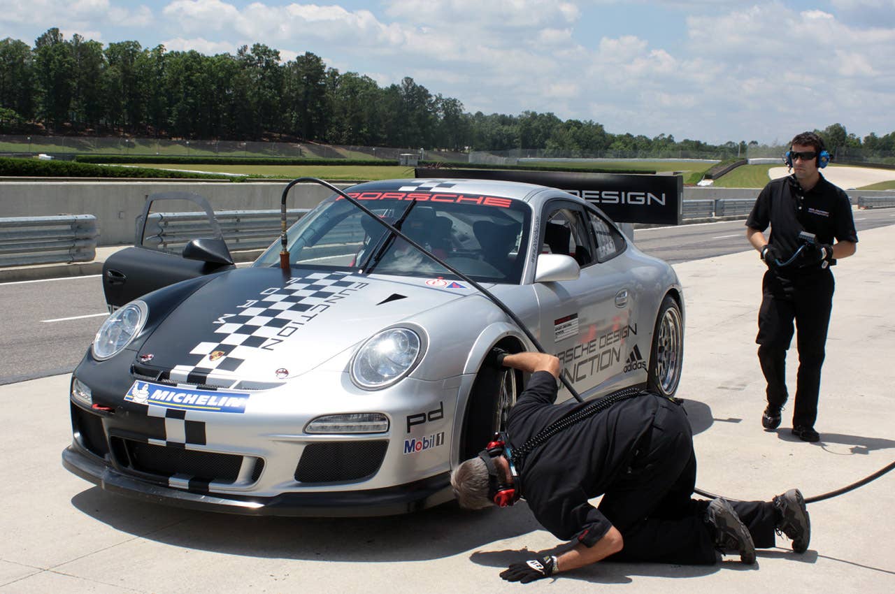 2011 Porsche 911 GT3 Cup front 3/4 view