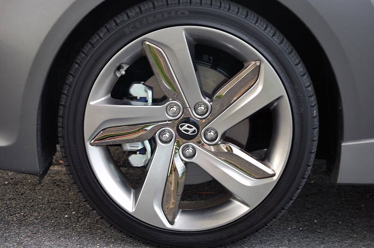 2013 Hyundai Veloster Turbo wheel