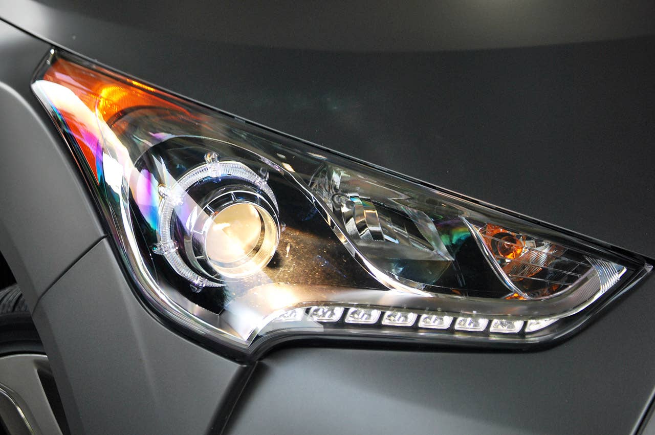 2013 Hyundai Veloster Turbo headlight