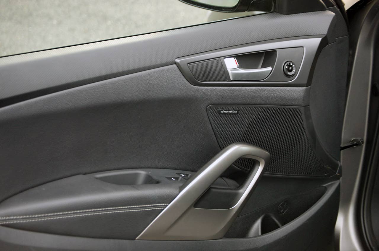 2013 Hyundai Veloster Turbo door