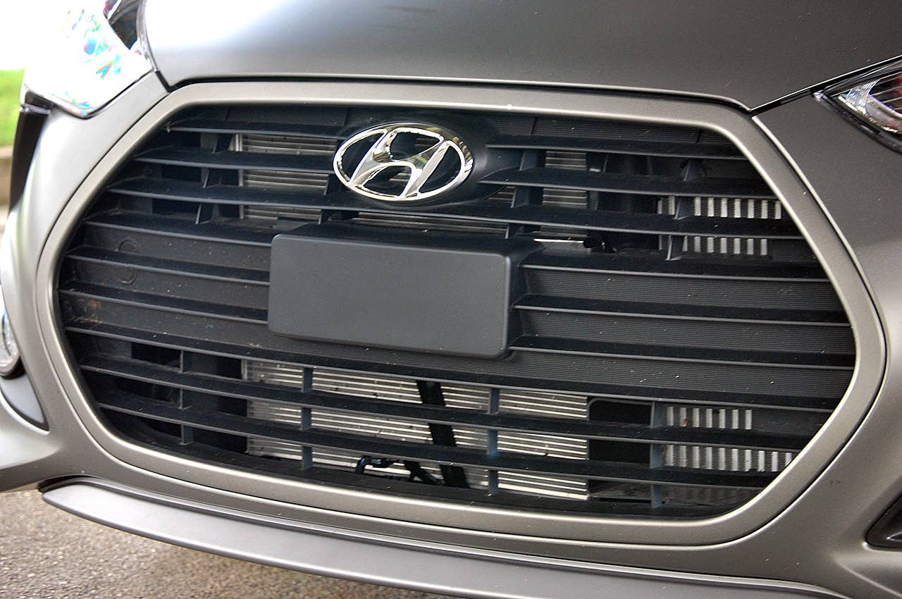 2013 Hyundai Veloster Turbo grille
