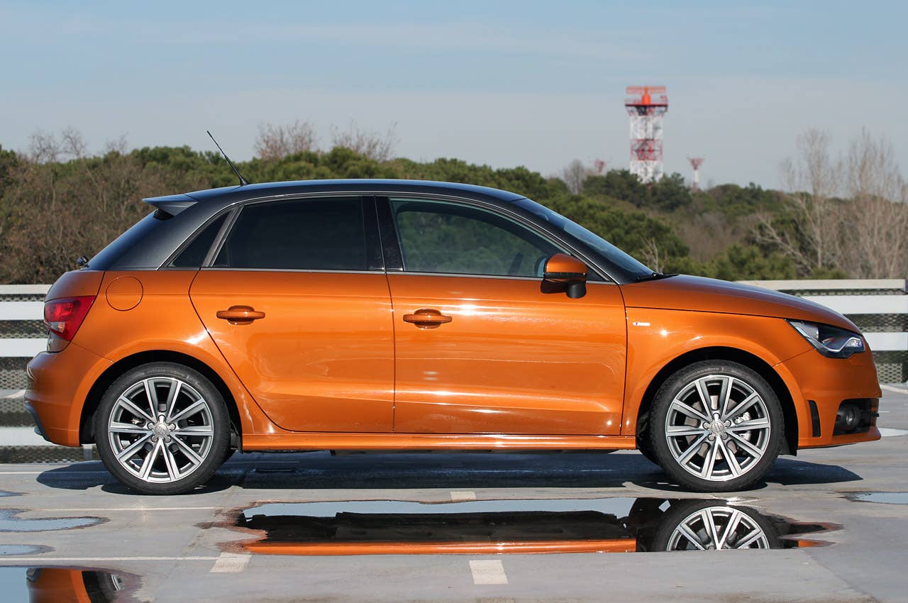 2012 Audi A1 Sportback side view