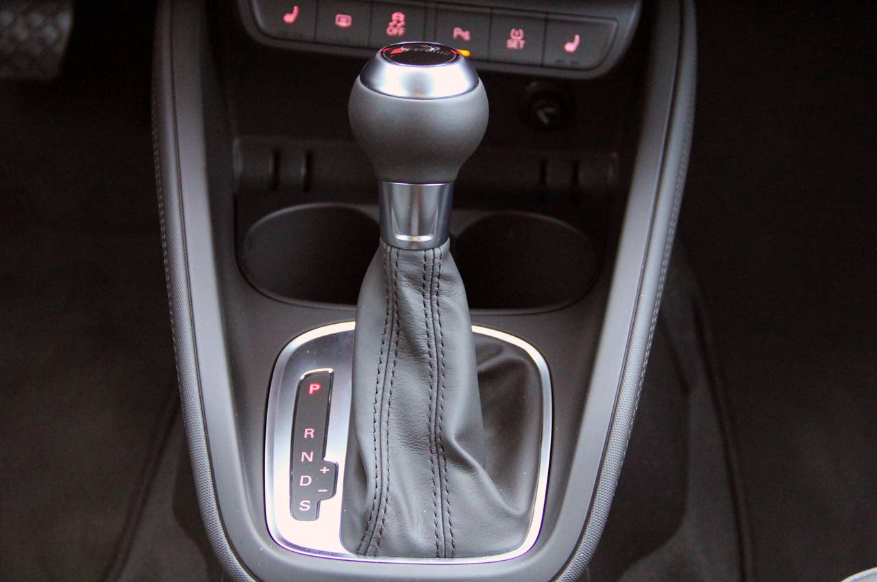 2012 Audi A1 Sportback shifter