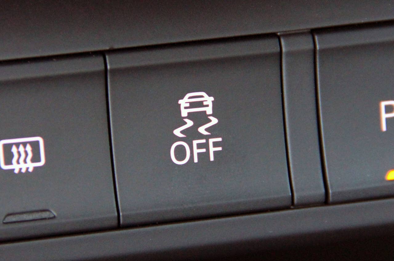 2012 Audi A1 Sportback traction control button