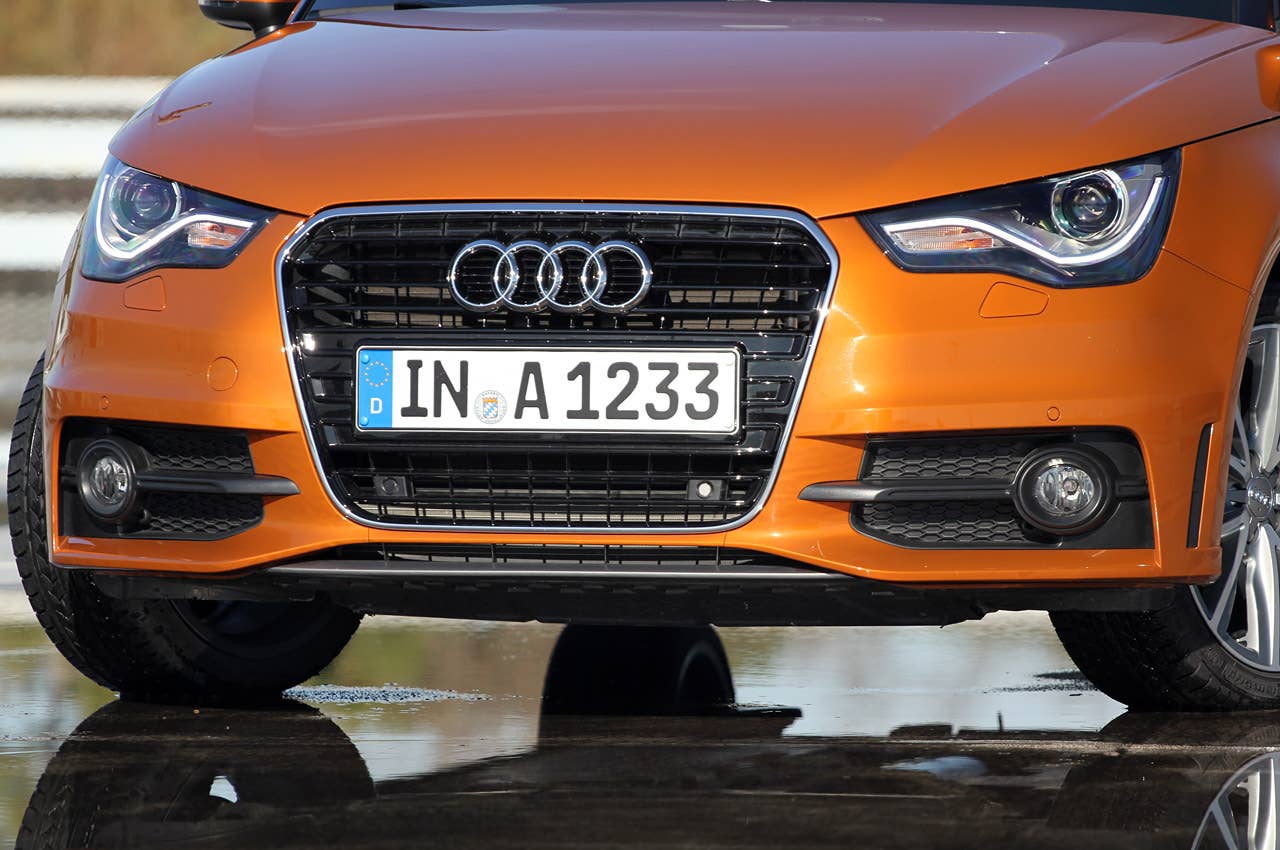 2012 Audi A1 Sportback front detail