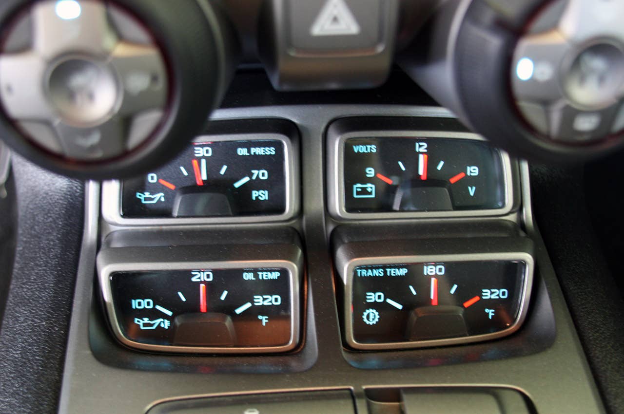 2013 Chevrolet Camaro 1LE auxiliary gauges