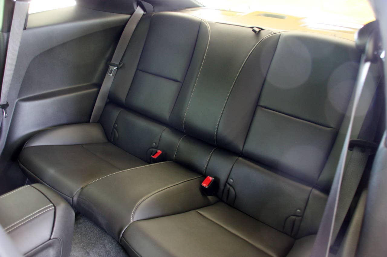 2013 Chevrolet Camaro 1LE rear seats