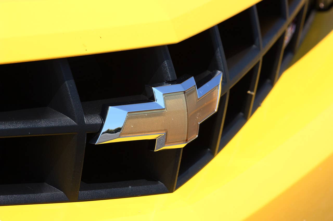 2013 Chevrolet Camaro 1LE grille