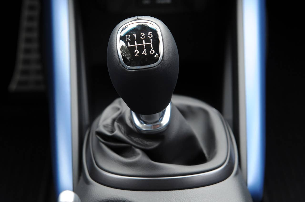 2013 Hyundai Veloster Turbo shifter