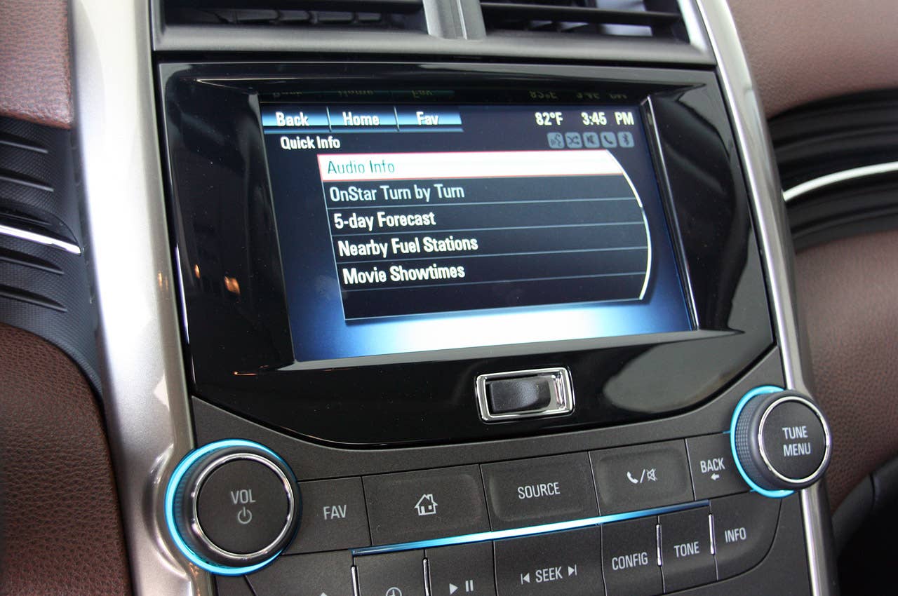 2013 Chevrolet Malibu 2.5 information display