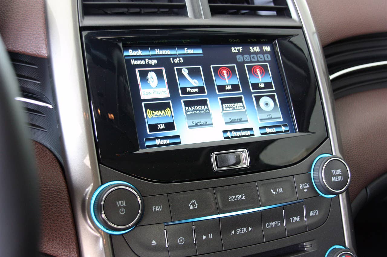 2013 Chevrolet Malibu 2.5 menu display