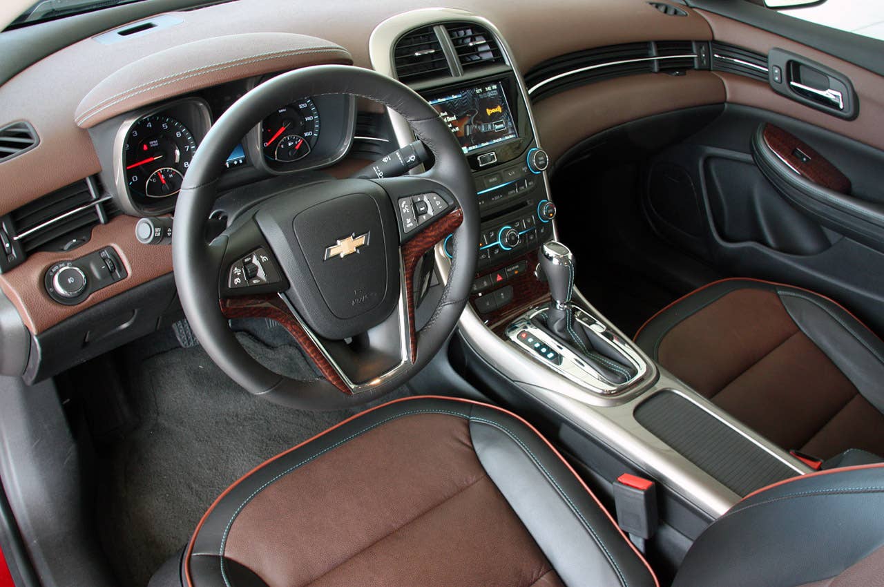 2013 Chevrolet Malibu 2.5 interior