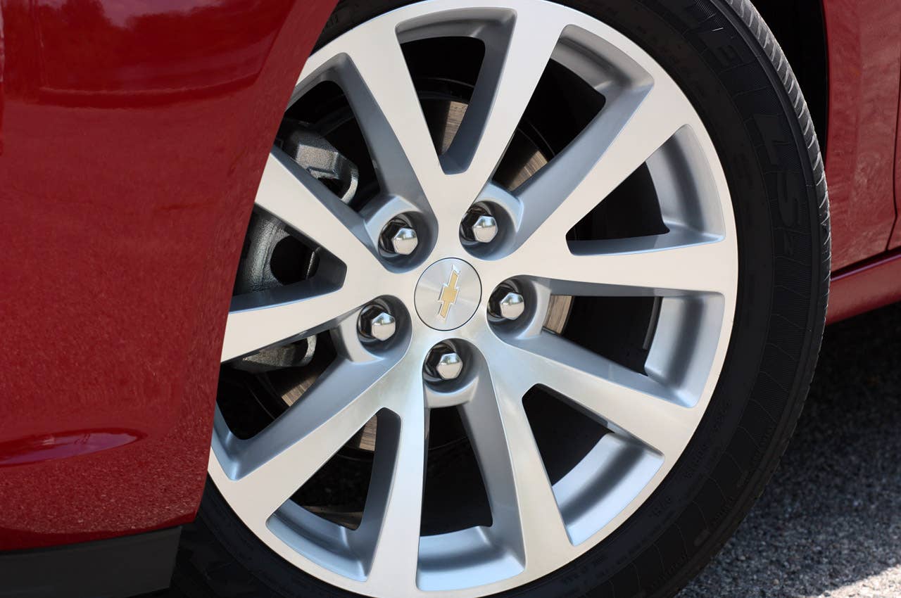 2013 Chevrolet Malibu 2.5 wheel