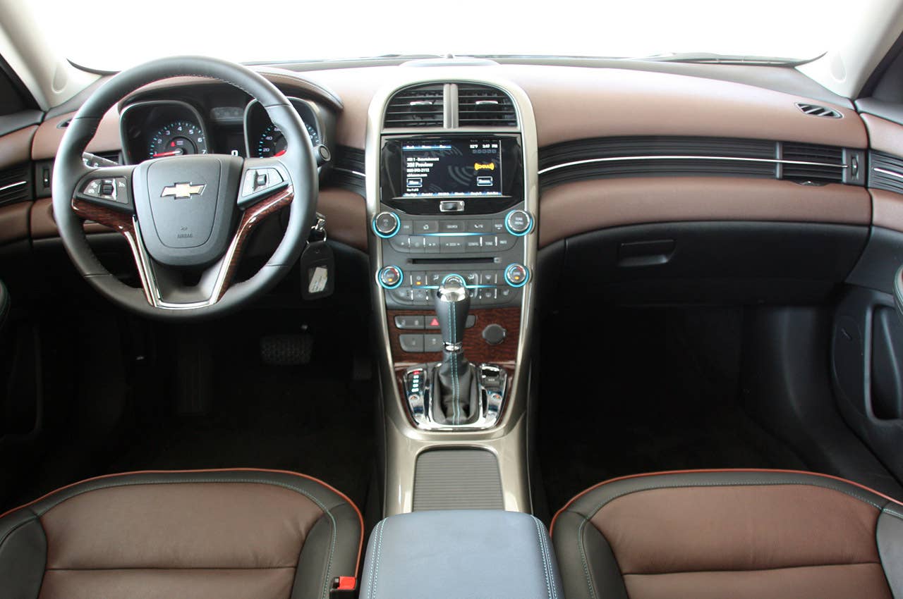 2013 Chevrolet Malibu 2.5 interior