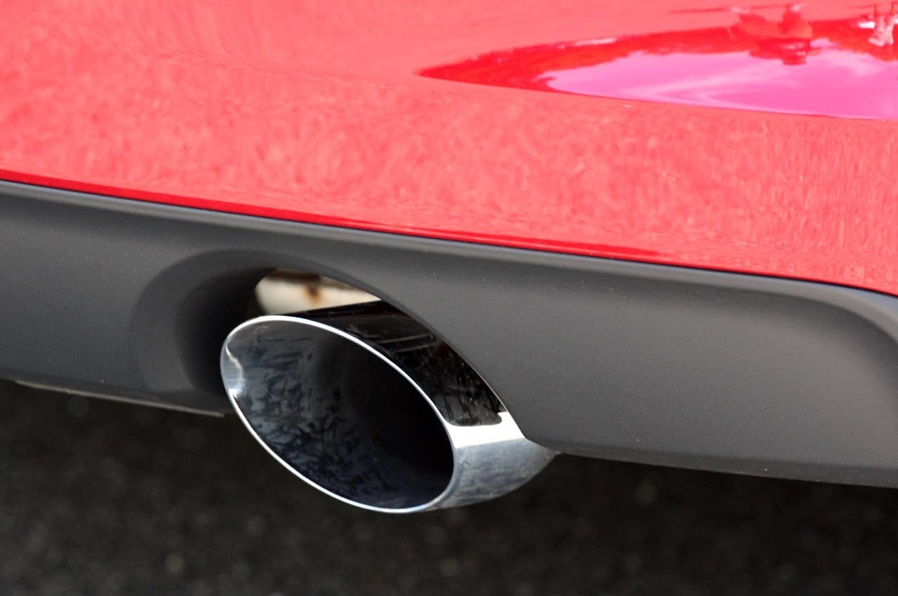 2013 Chevrolet Malibu 2.5 exhaust tip