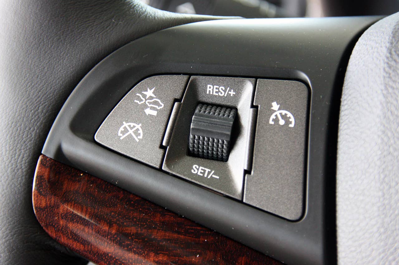 2013 Chevrolet Malibu 2.5 steering wheel controls