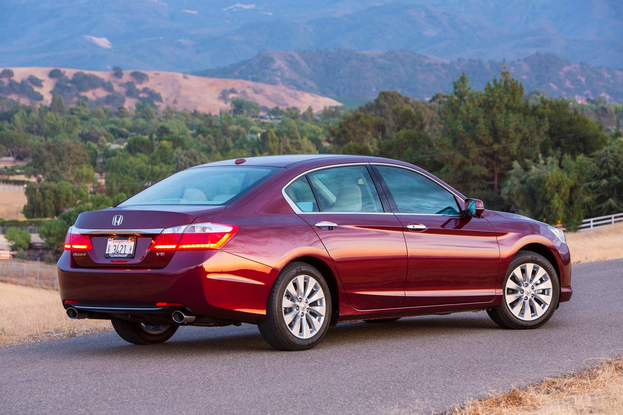 2013 Honda Accord EX-L V-6 Sedan.