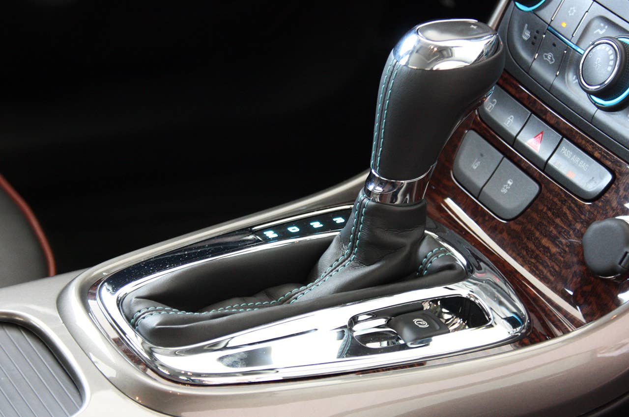 2013 Chevrolet Malibu 2.5 shifter
