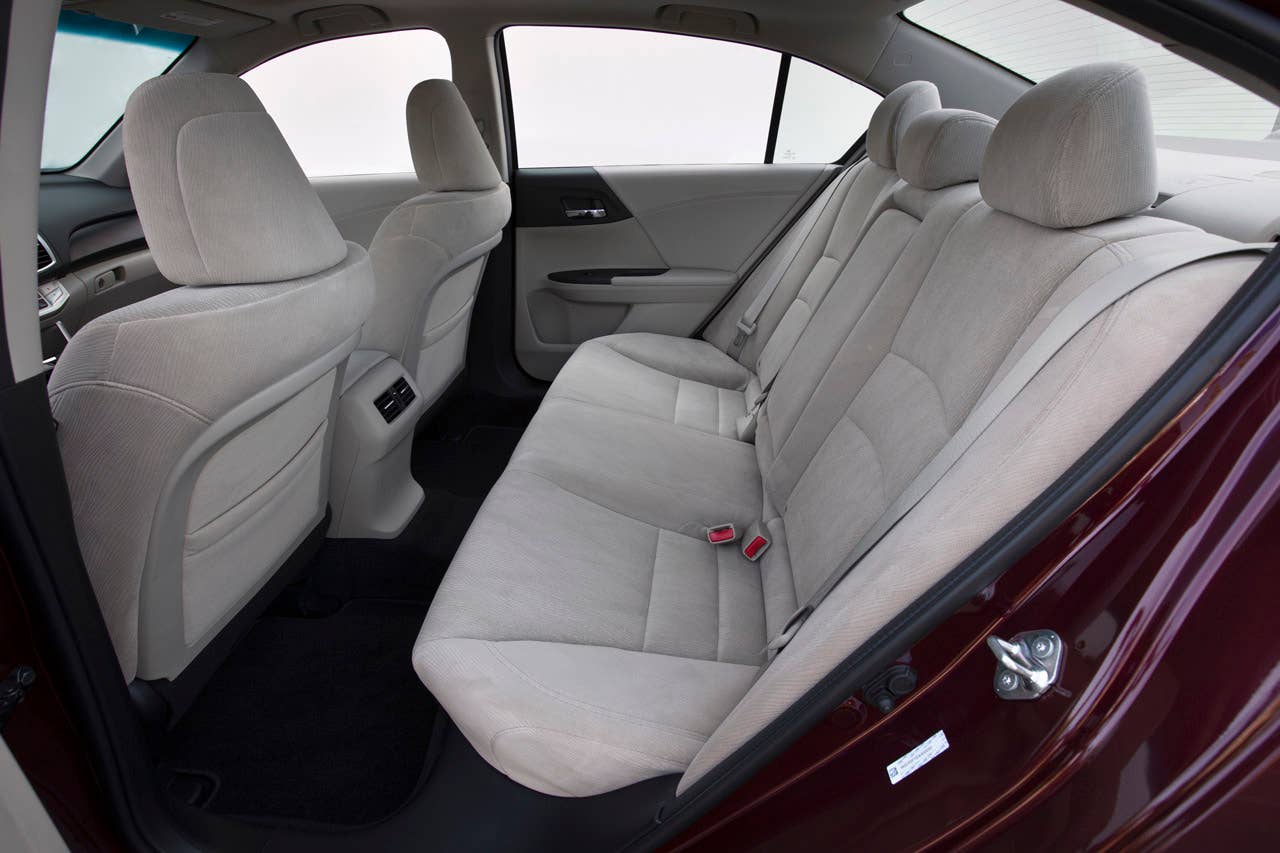 2013 Honda Accord EX Sedan.