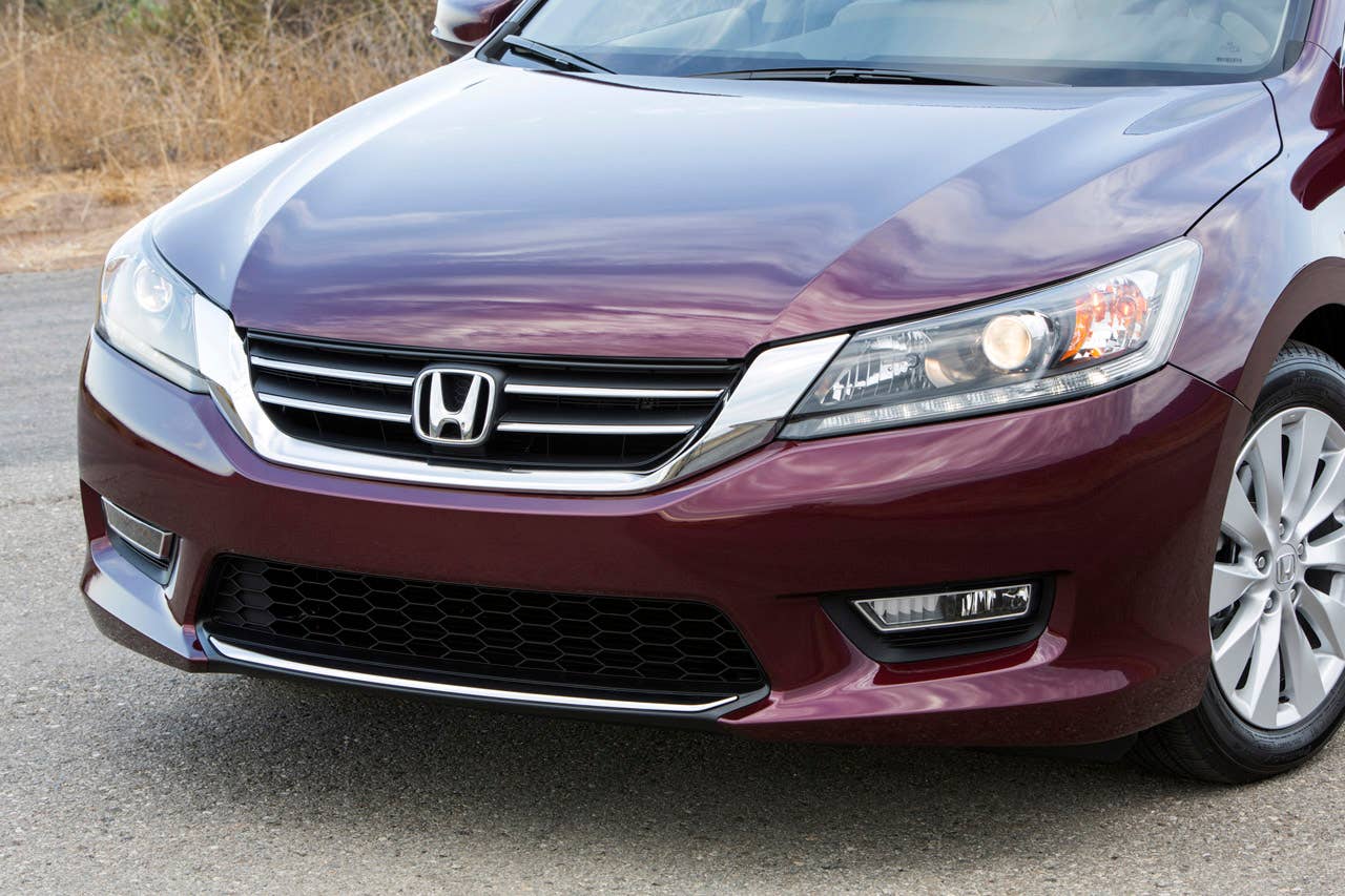 2013 Honda Accord EX-L V-6 Sedan.