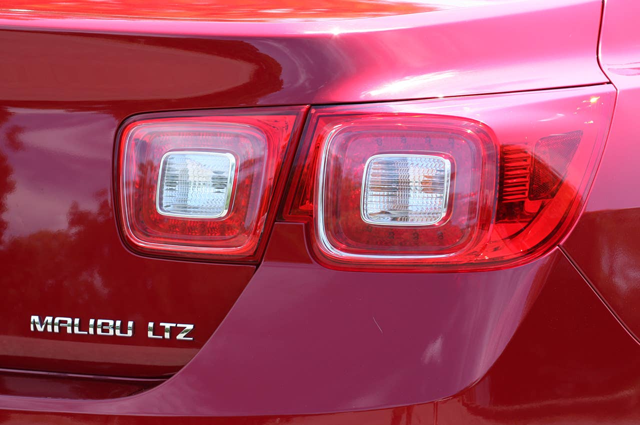2013 Chevrolet Malibu 2.5 taillight