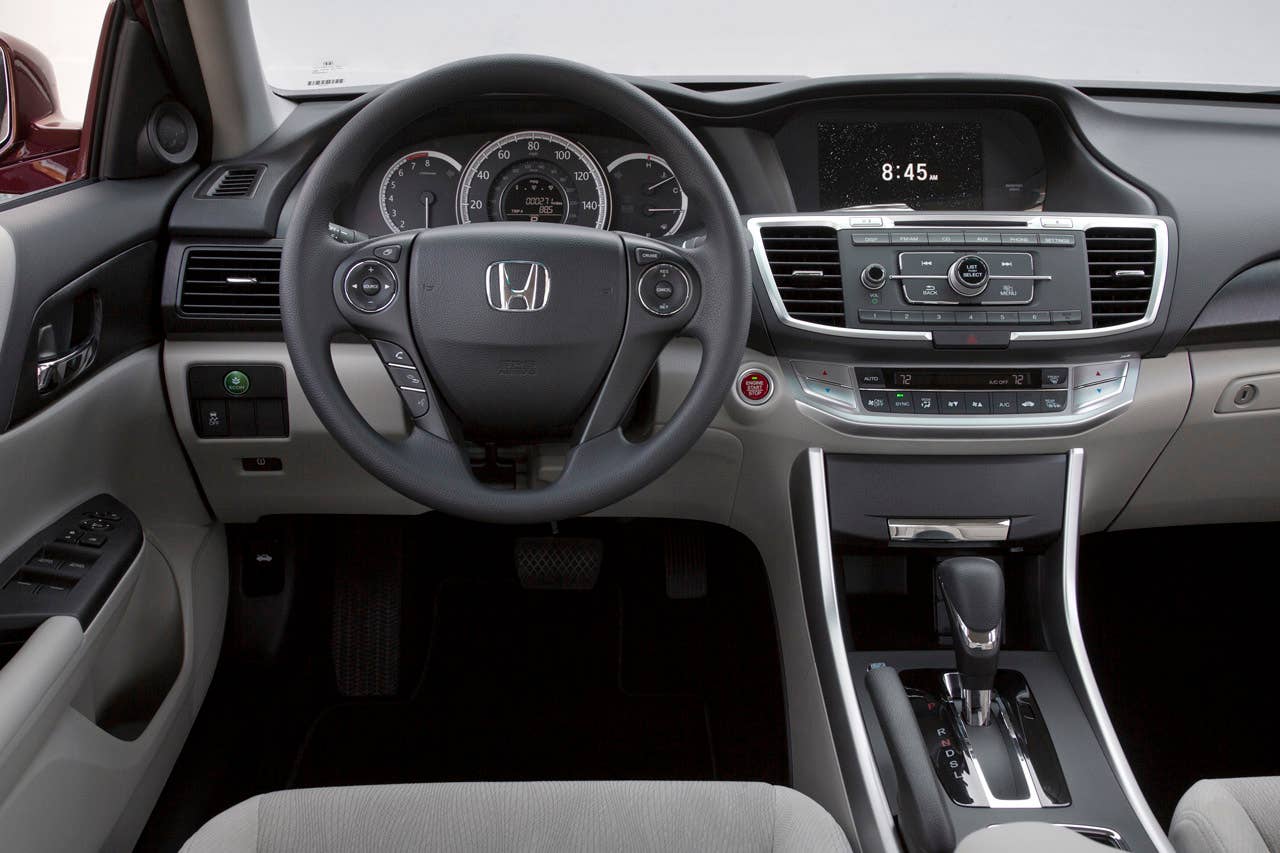 2013 Honda Accord EX Sedan.