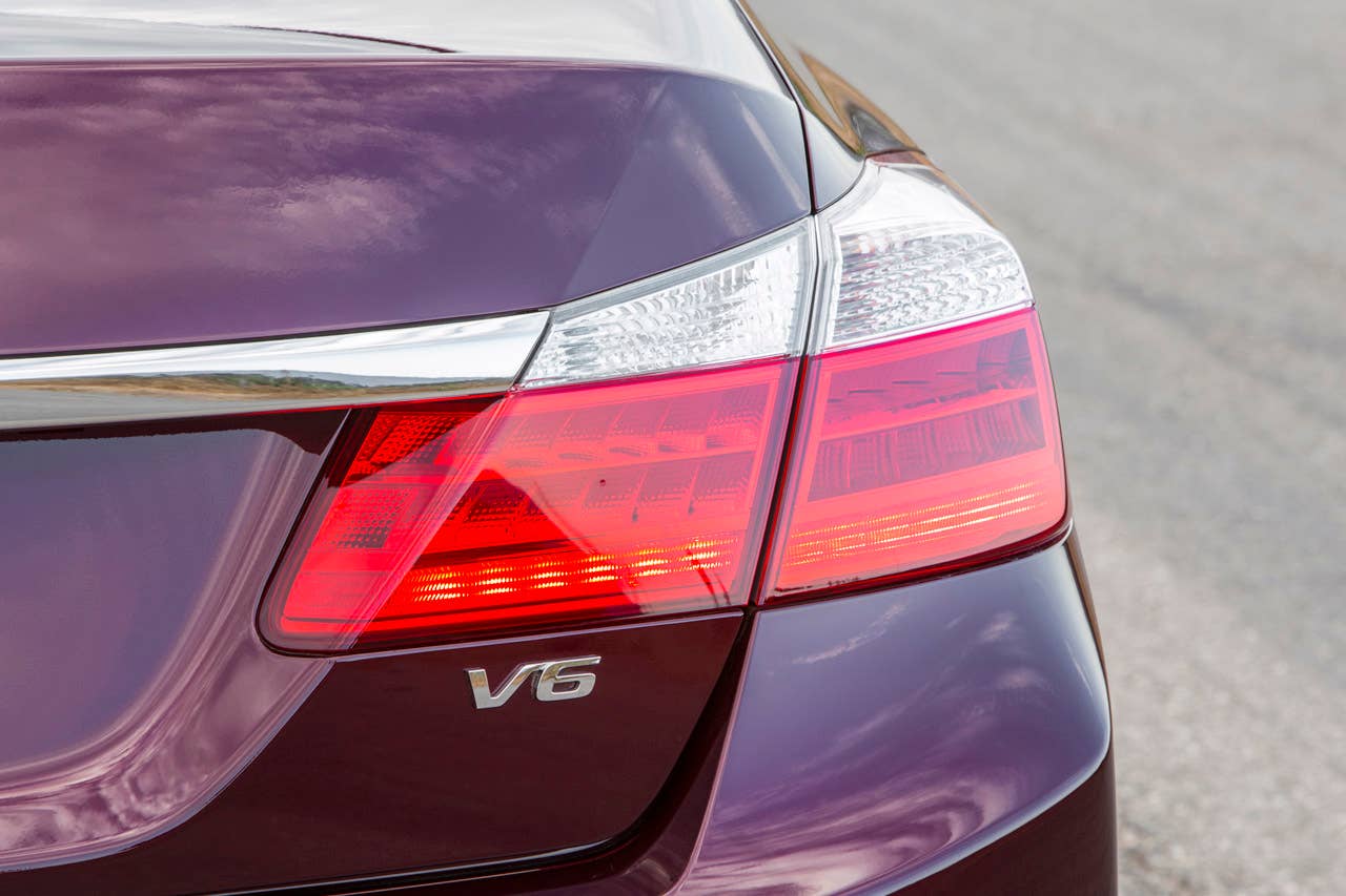 2013 Honda Accord EX-L V-6 Sedan.