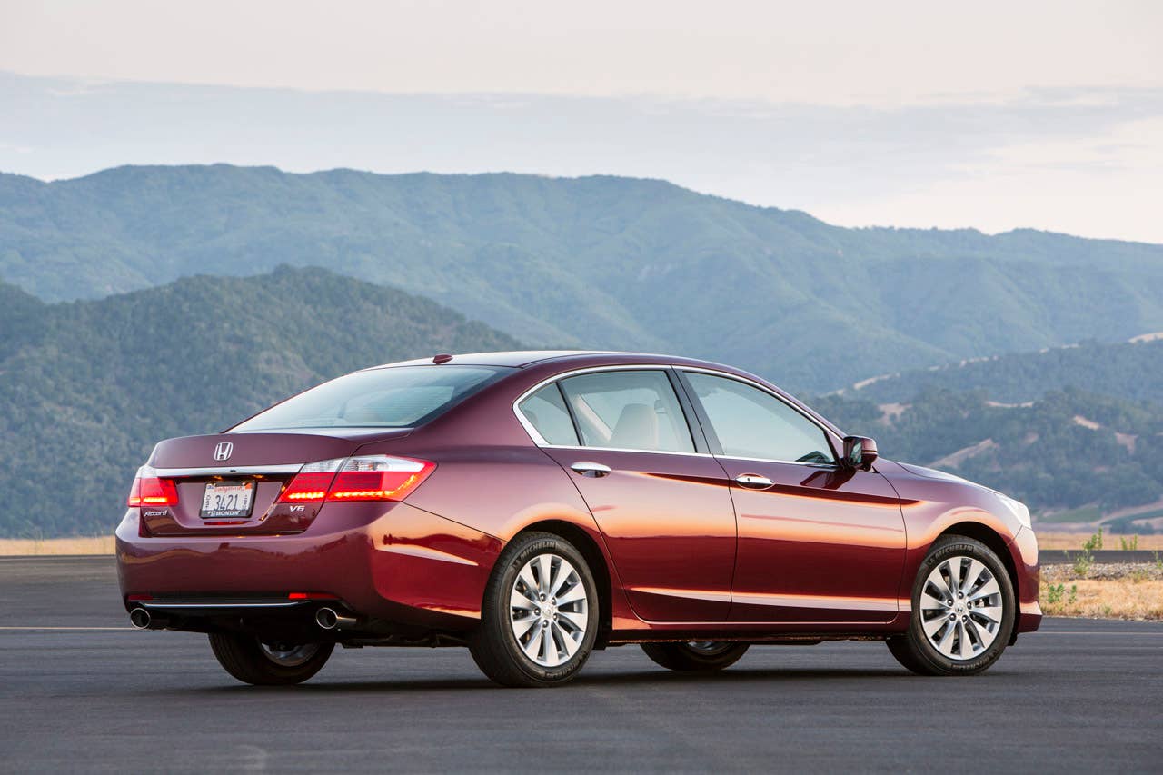 2013 Honda Accord EX-L V-6 Sedan.