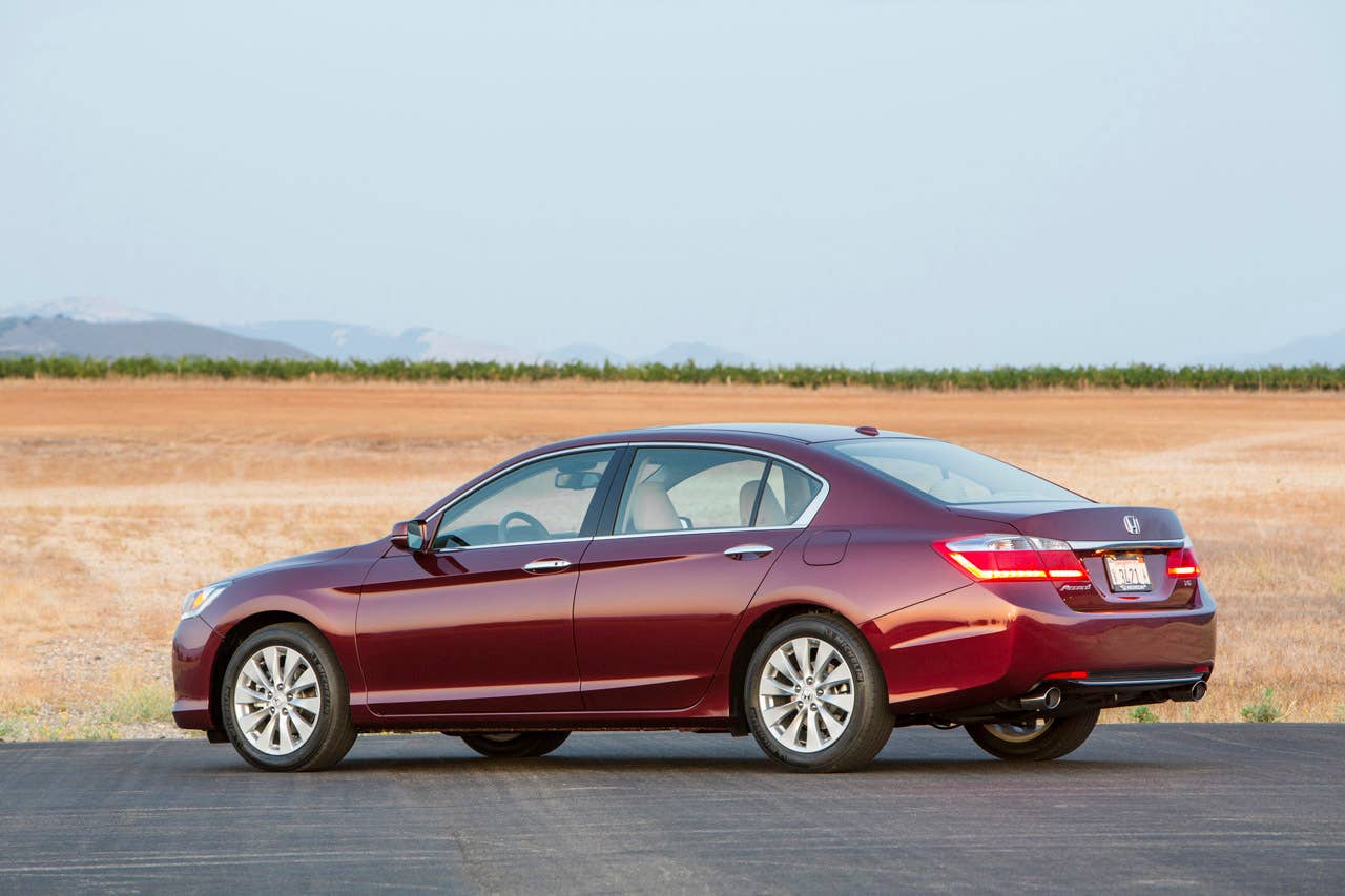 2013 Honda Accord EX-L V-6 Sedan.