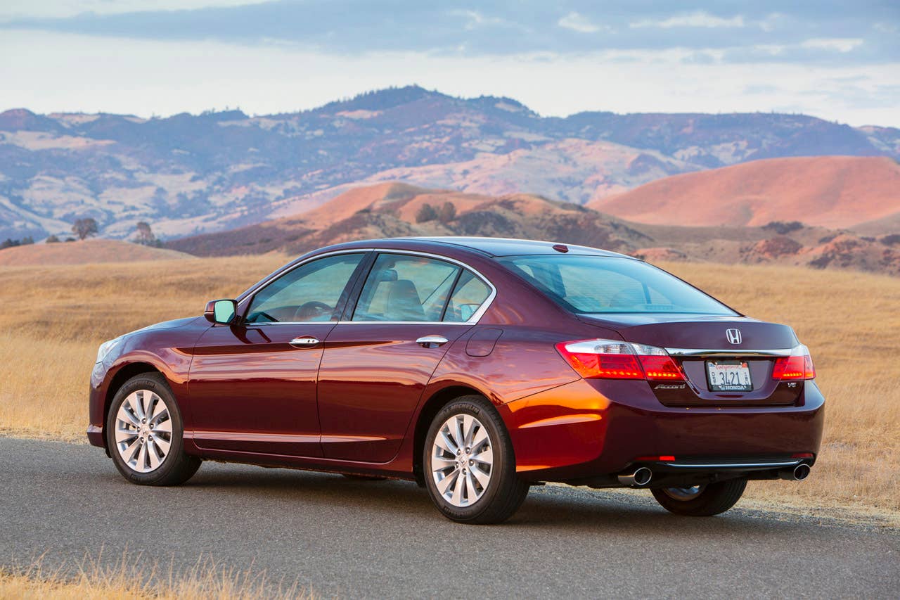 2013 Honda Accord EX-L V-6 Sedan.