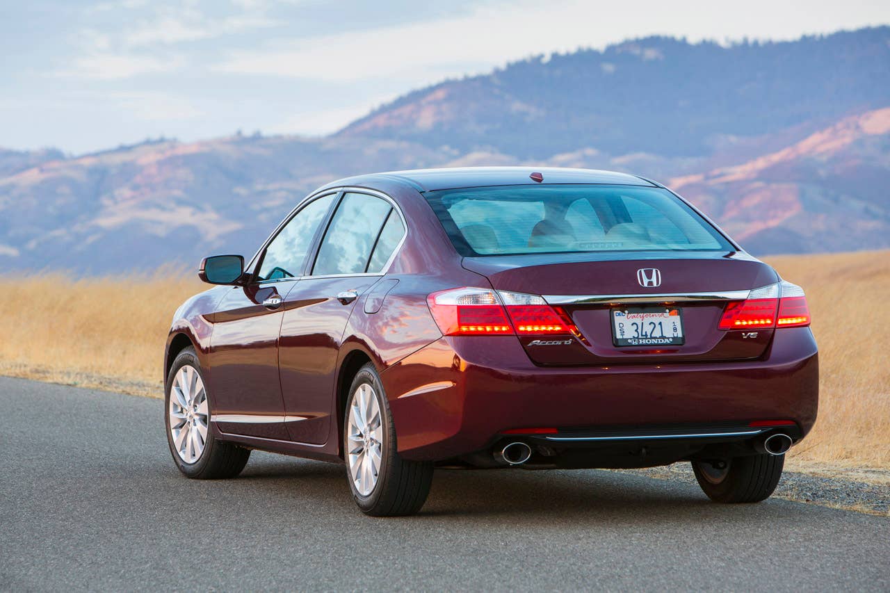 2013 Honda Accord EX-L V-6 Sedan.