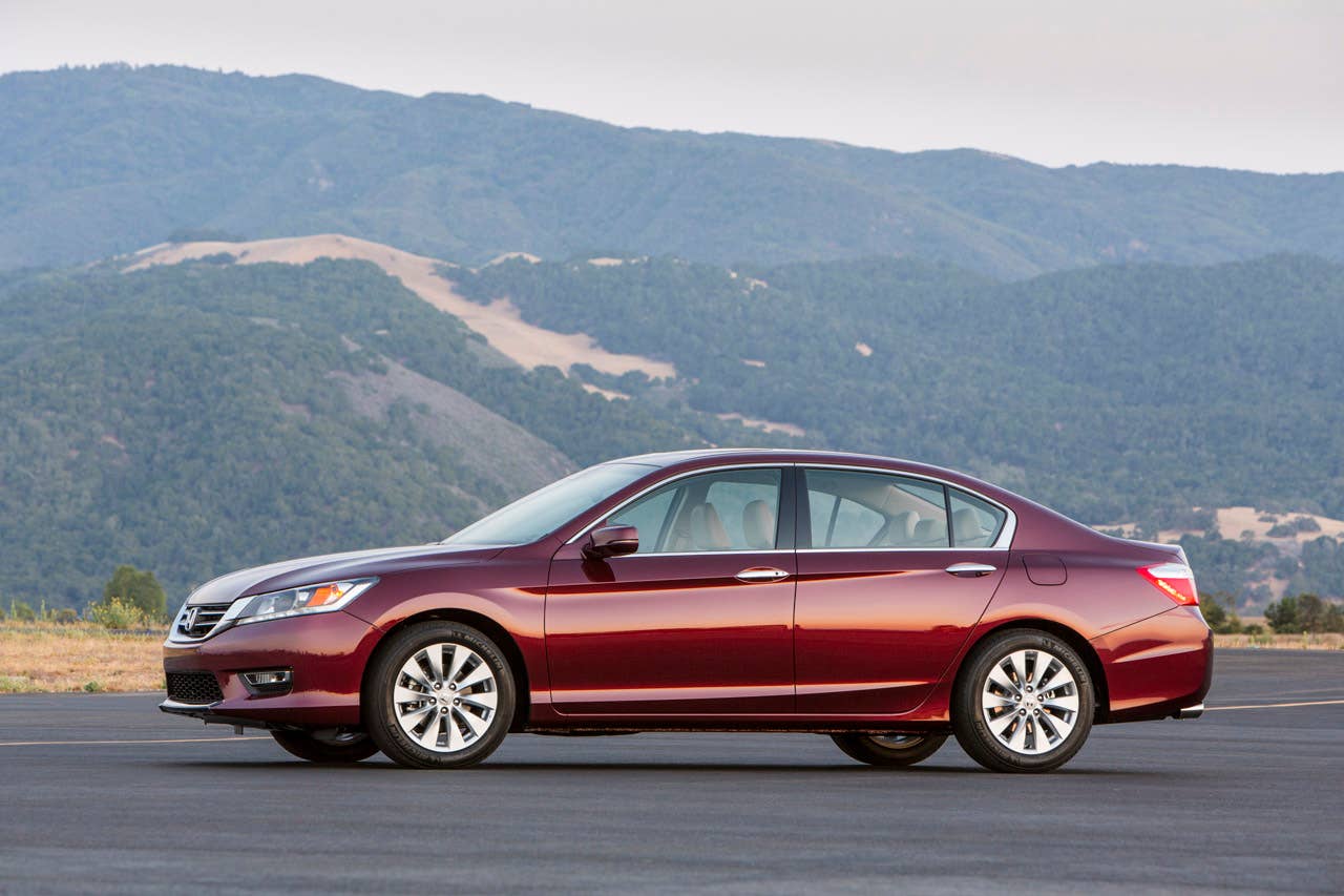2013 Honda Accord EX-L V-6 Sedan.