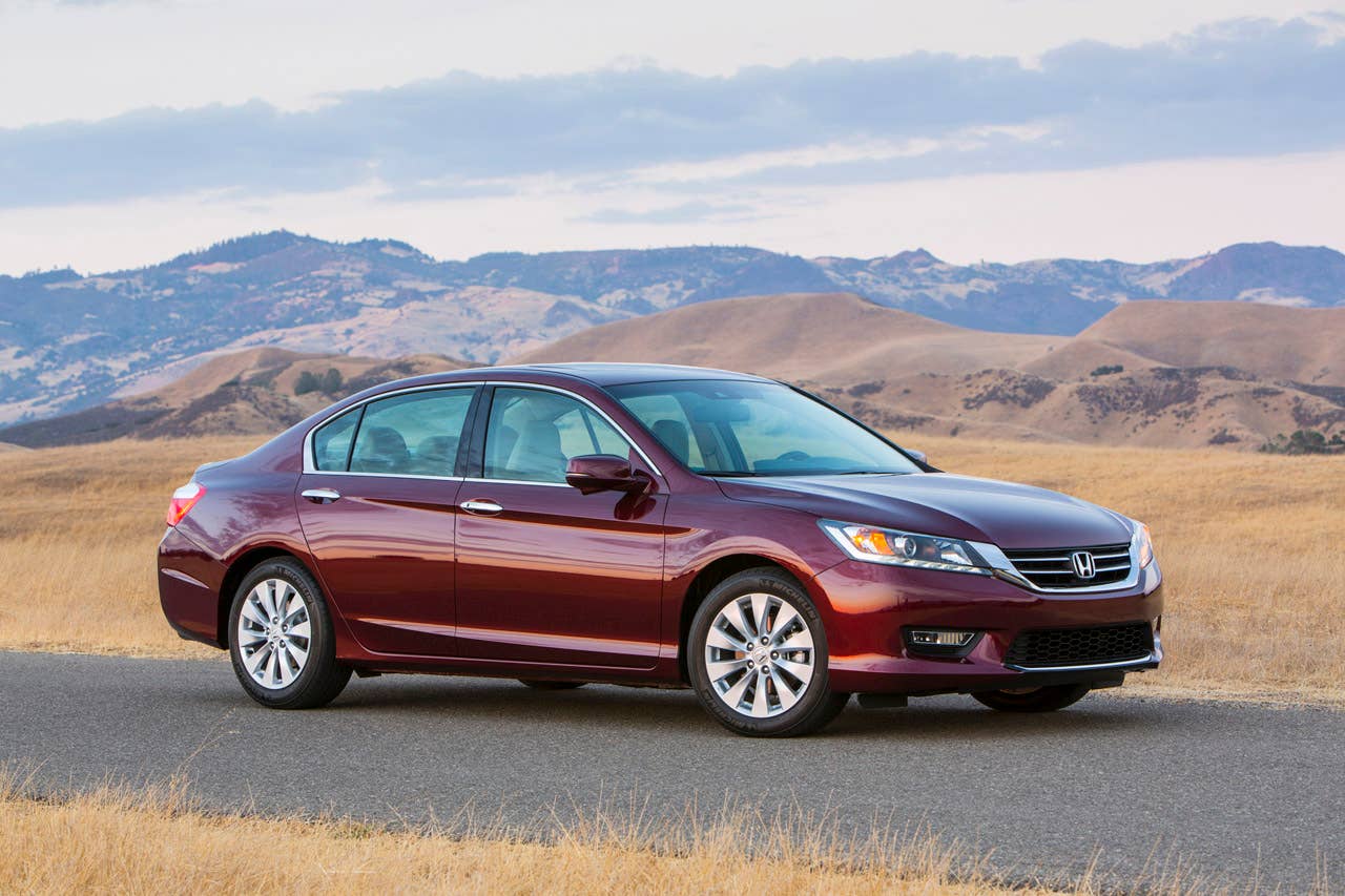 2013 Honda Accord EX-L V-6 Sedan.