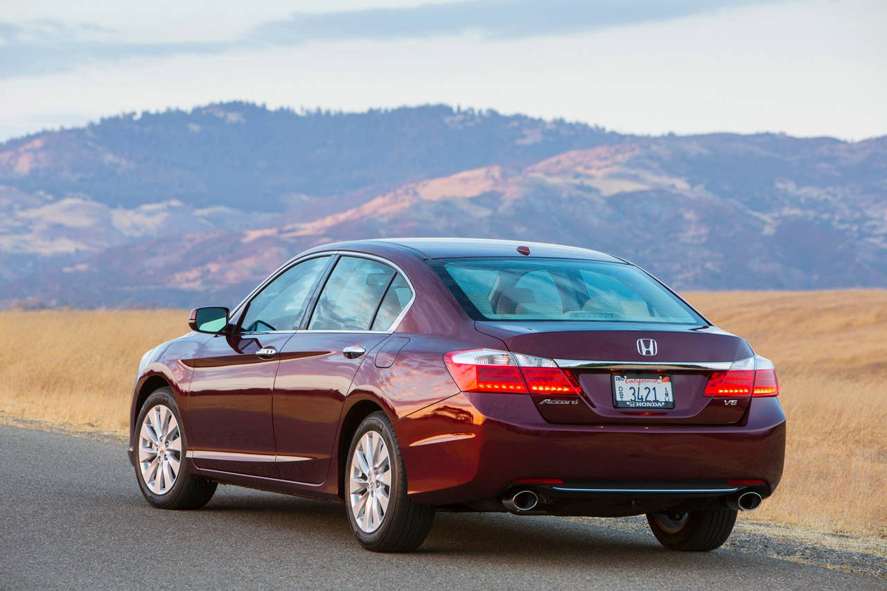 2013 Honda Accord EX-L V-6 Sedan.
