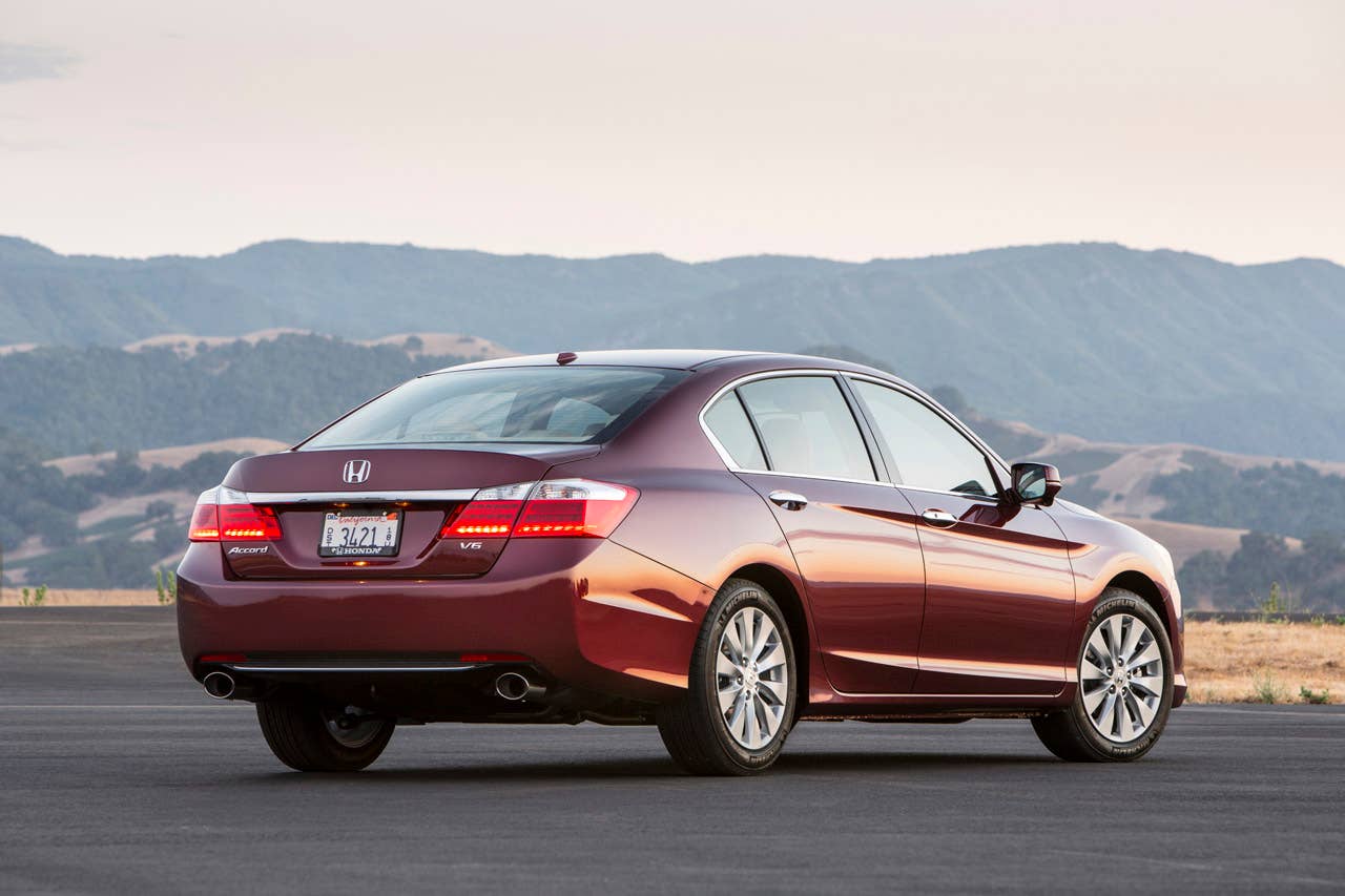 2013 Honda Accord EX-L V-6 Sedan.