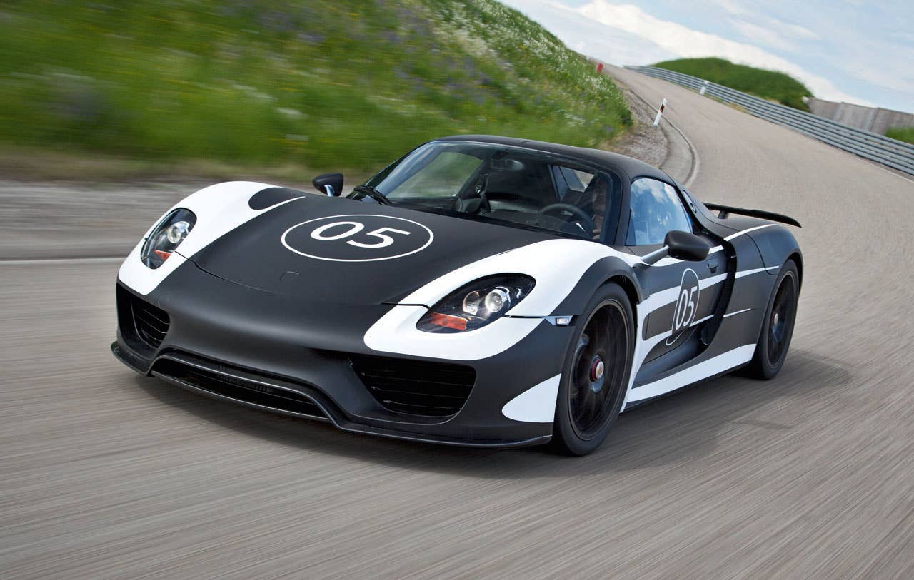 Porsche 918 Spyder Prototype front 3/4