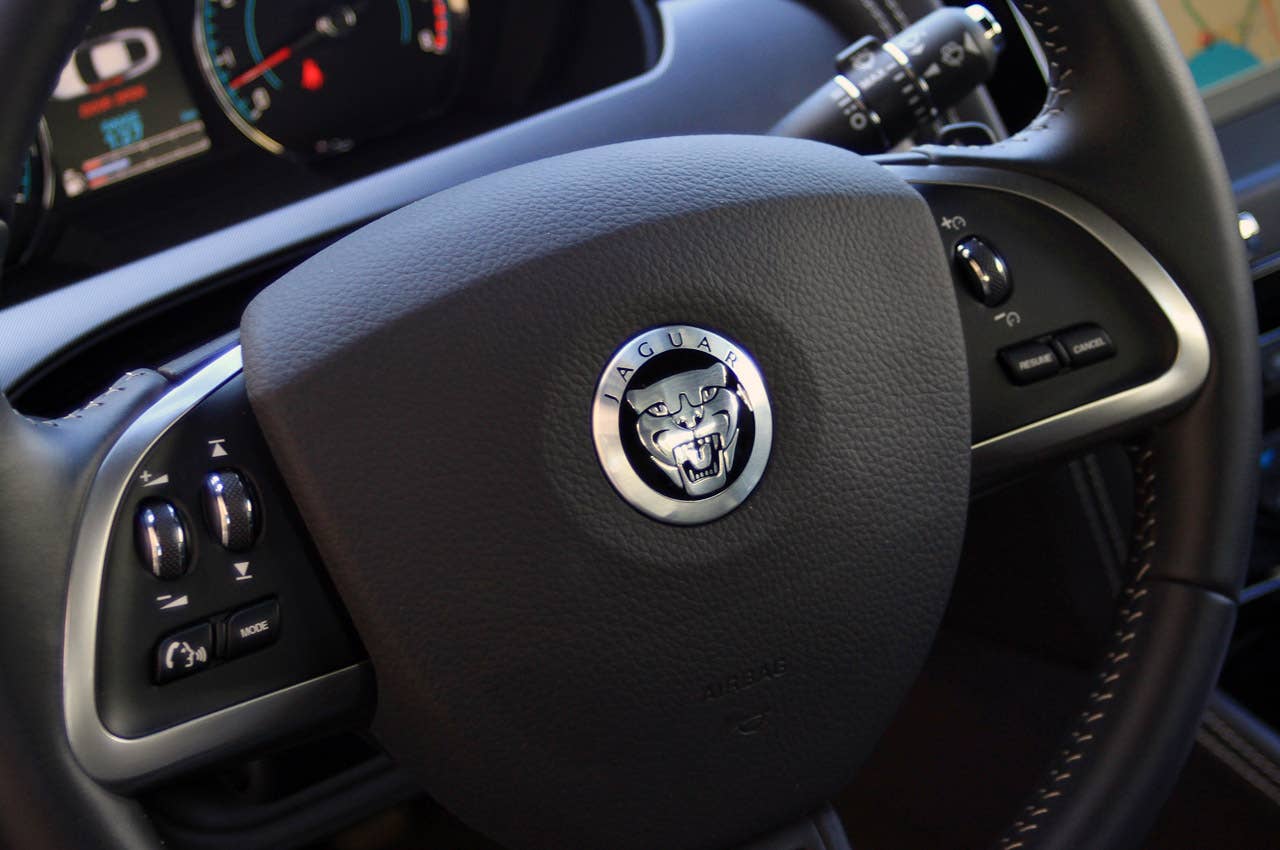 2012 Jaguar XKR-S steering wheel