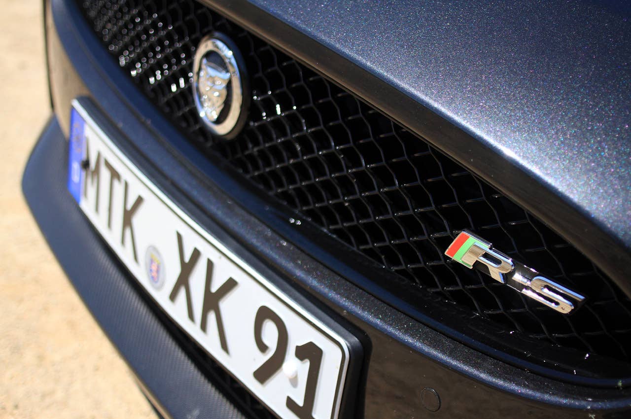 2012 Jaguar XKR-S grille